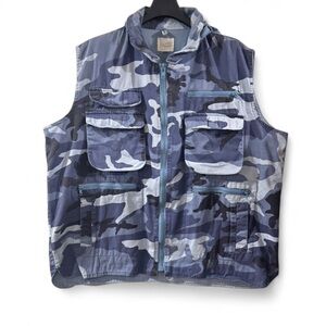 Men’s Oversized Blue Camo Utility Vest w/ Put-away Hood Size Large